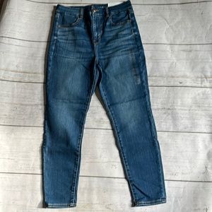 American Eagle Next Level Stretch Curvy High Rise Jegging Size 10 Length-Short